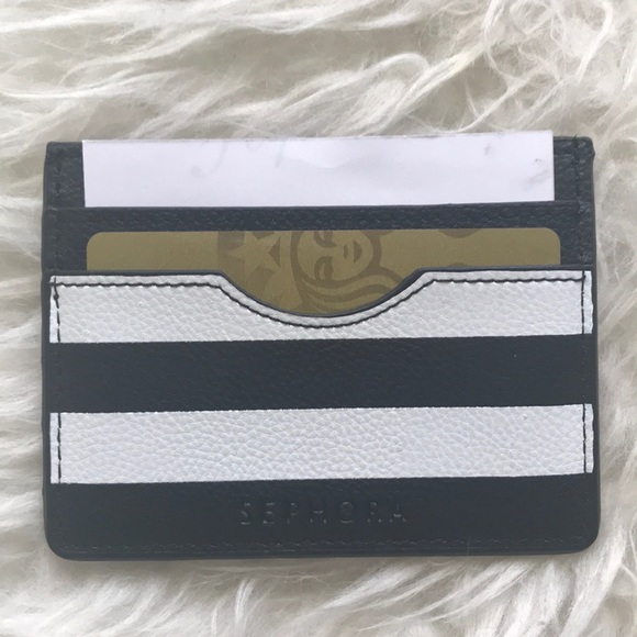 Card holder - Picture 2 of 5